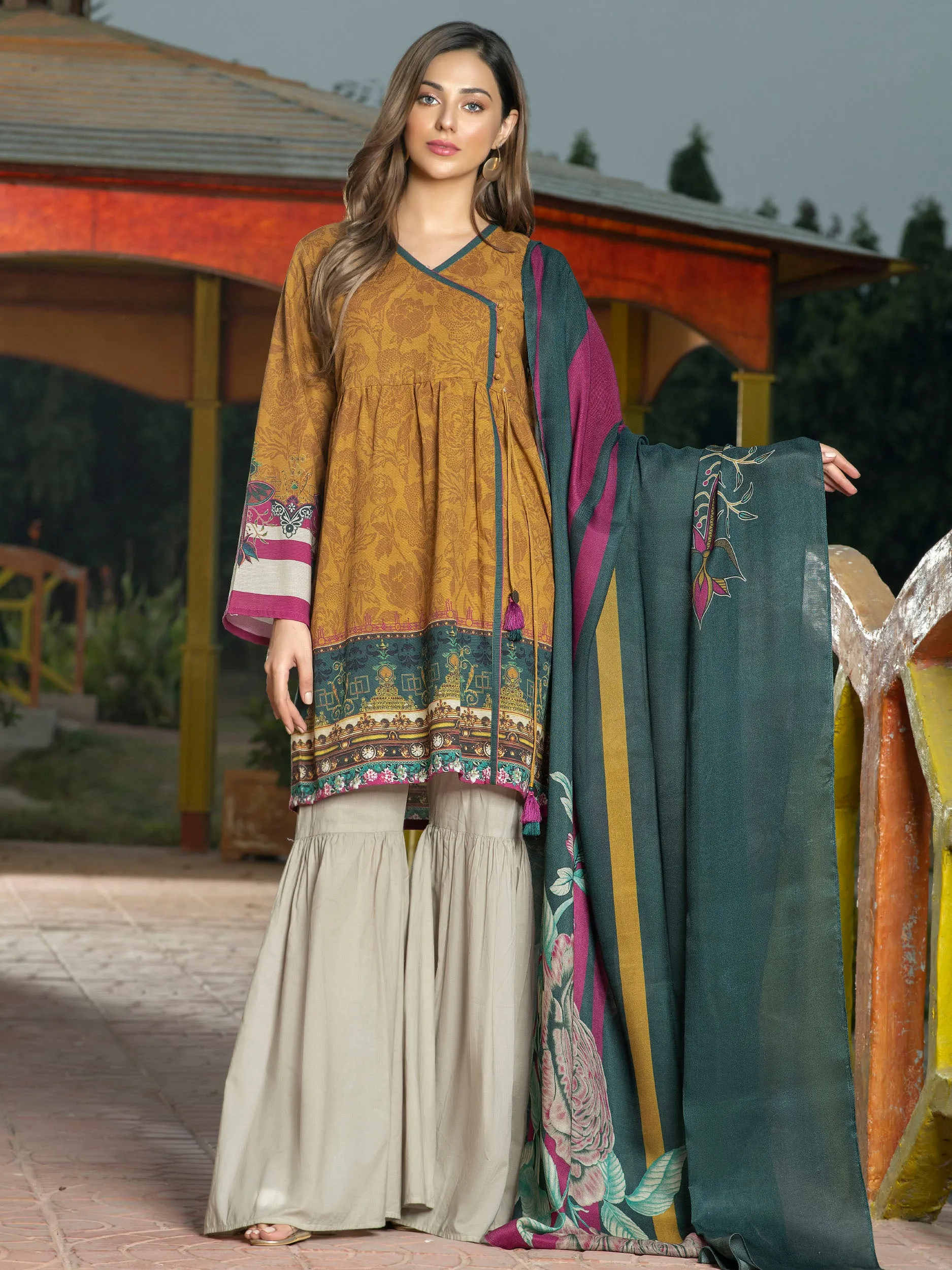 2 Piece Khaddar Suit