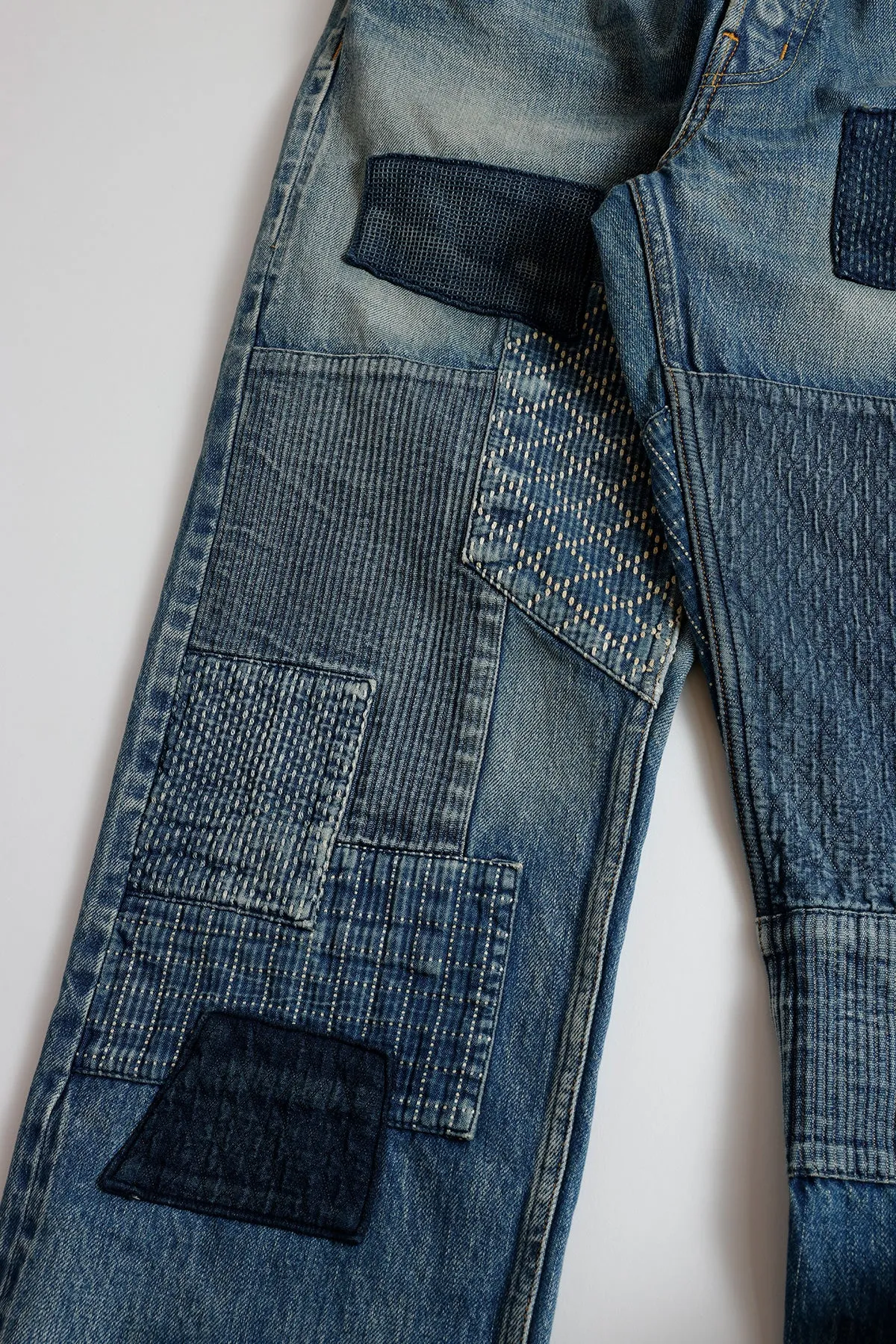 CLASSIC STRAIGHT DENIM CS115