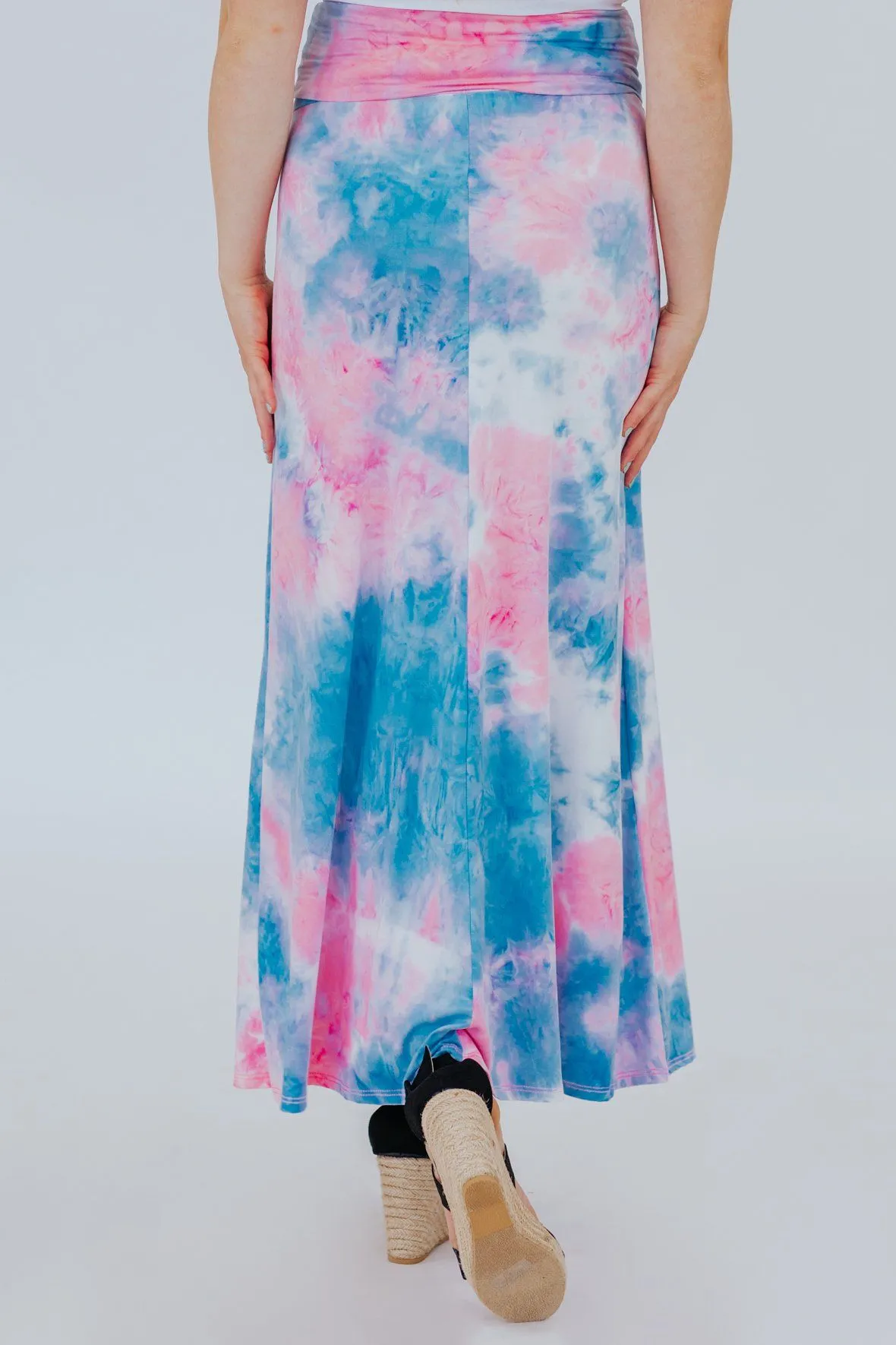 Go Wild Tie Dye Print Maxi Skirt in Pink