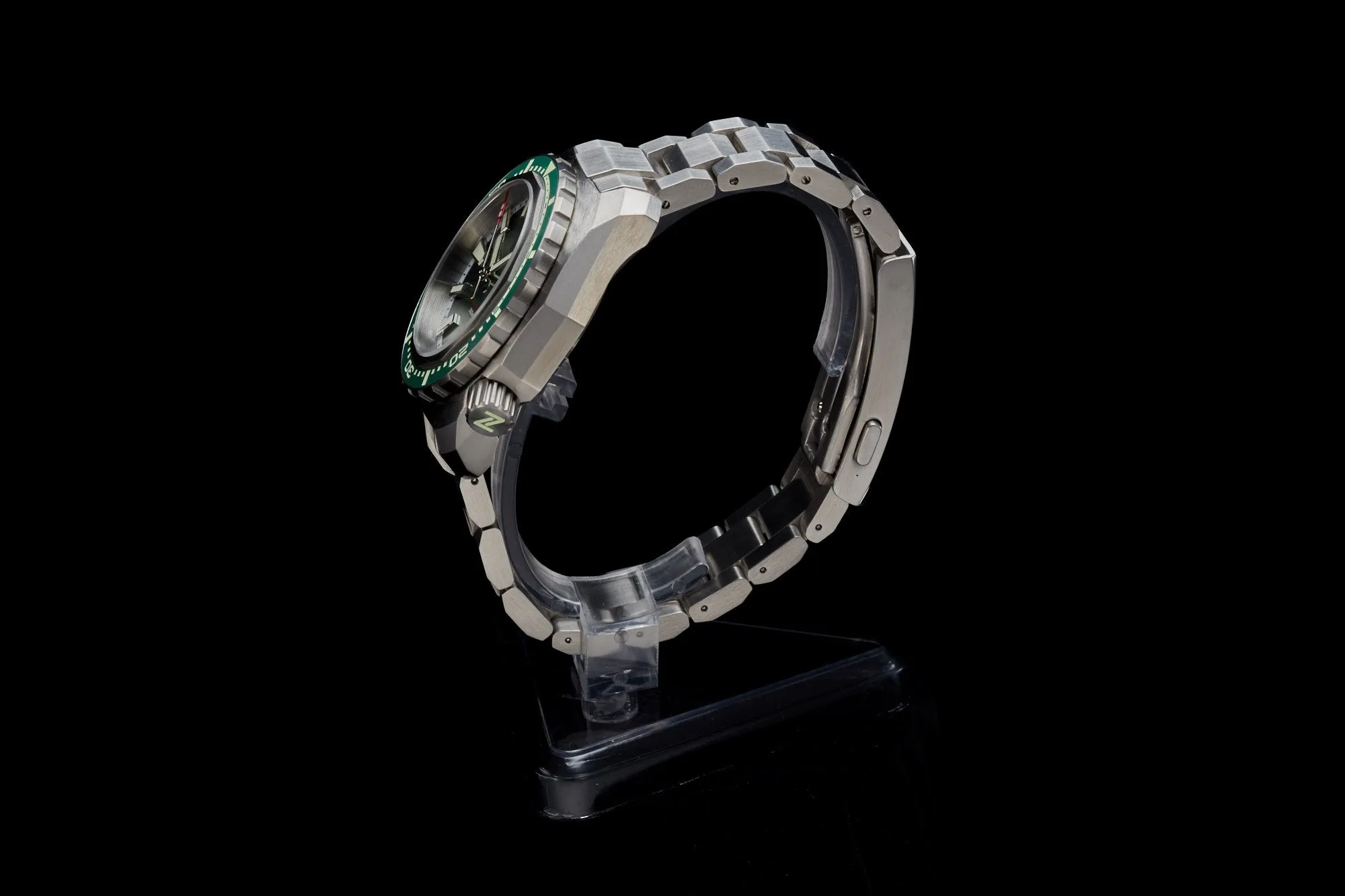 Hammerhead V3 300m Steel Emerald Green