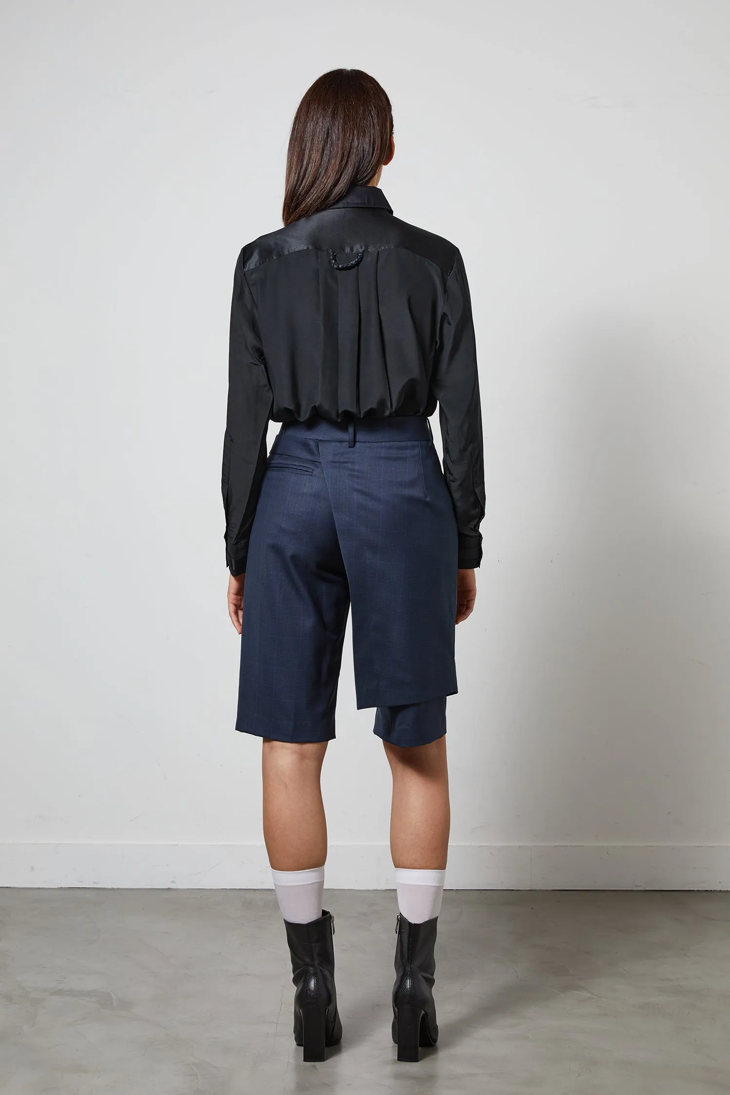 MAGGIE navy blue check - wool bermuda skirt