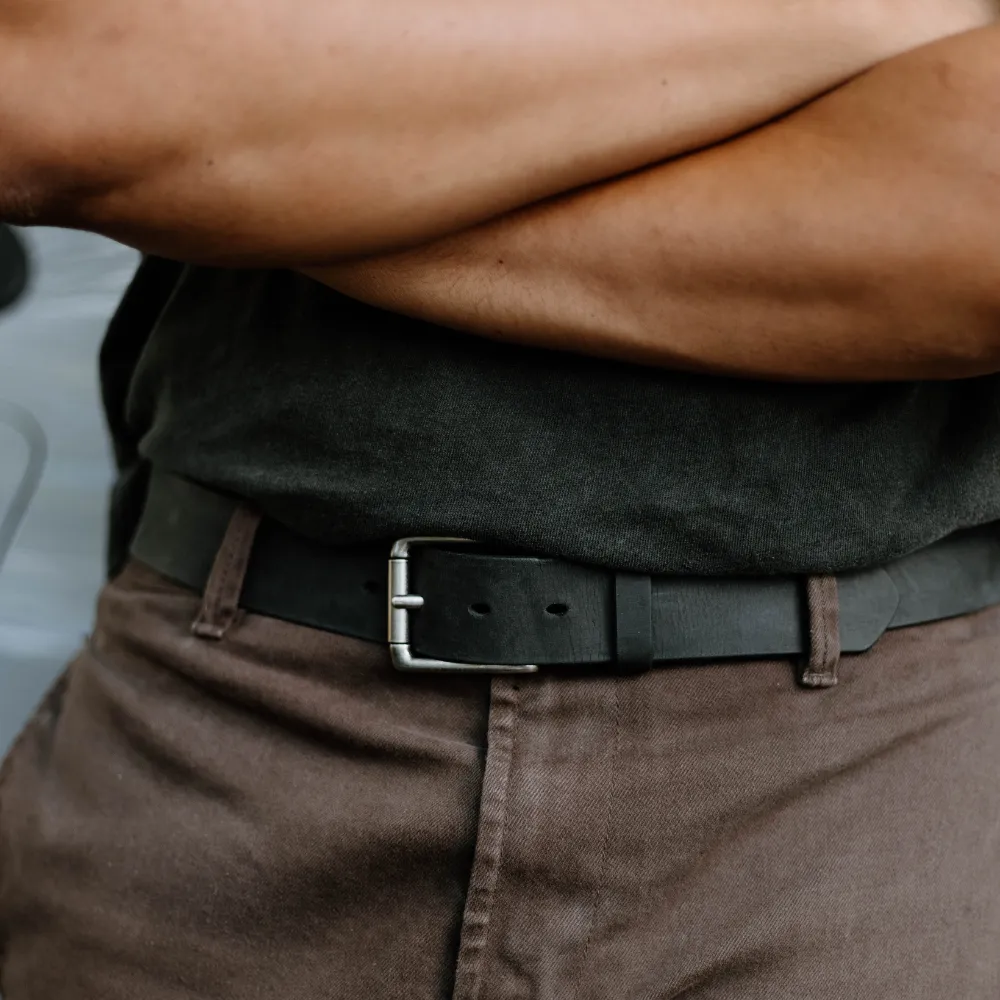 Rugged Leather Belt - Black Edition